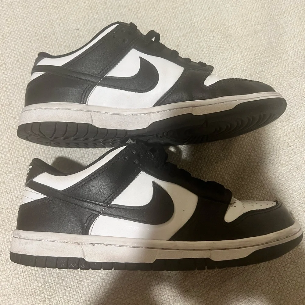 Nike dunks - Picture 3 of 9